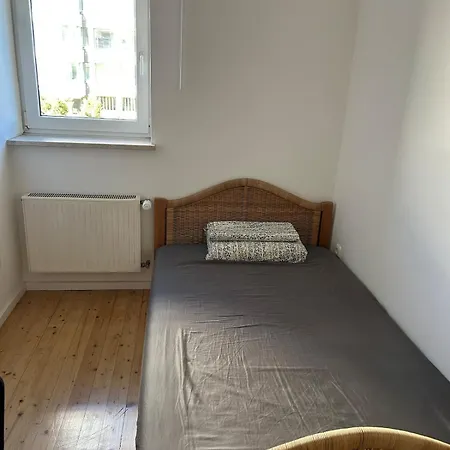 Cozy 2-bedroom 10 Min To Oktoberfest Apartment *